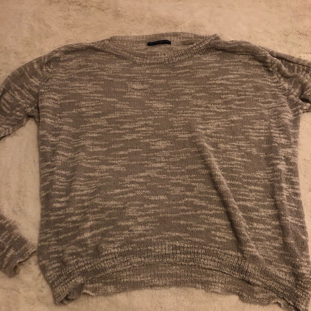 Brandy Melville sweater grey white one size